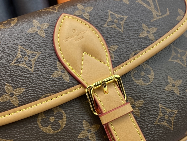 ルイヴィトンバッグ細部ディテール